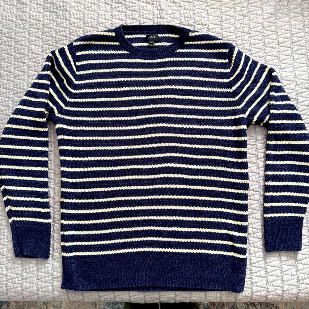 J.Crew Men’s L Nautical striped casual crew neck sweater in excellent condition